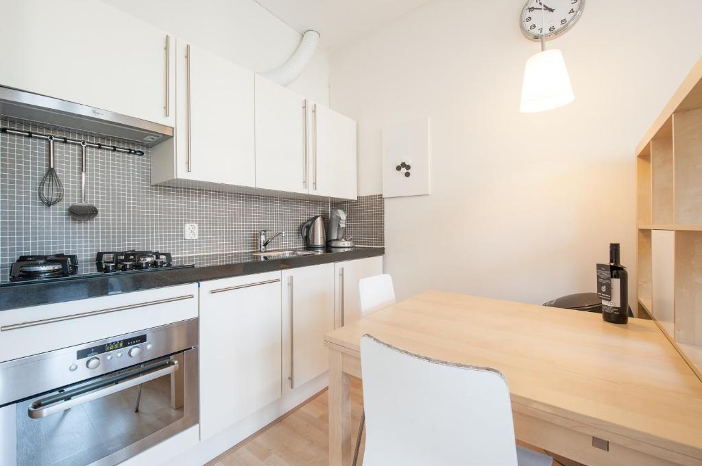 Short Stay Group Congress Centre Serviced Apartments Амстердам Стая снимка